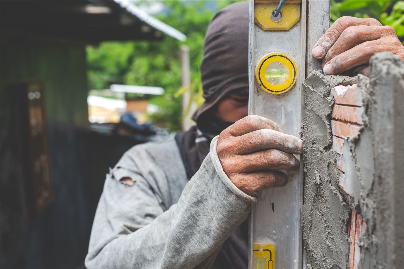 Bricklaying construction worker